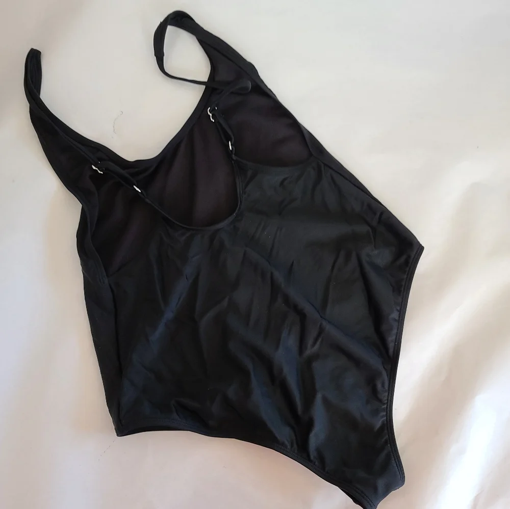 Brides nest bridal party one piece swimsuit medium‎